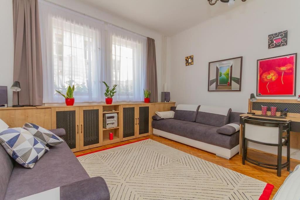 Poppy'S Home By The Danube By Nw Budapest Exterior photo